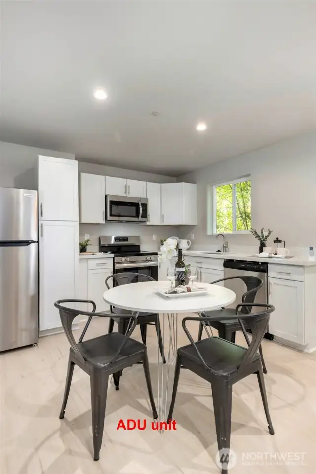 ADU comes with full set of kitchen appliances.