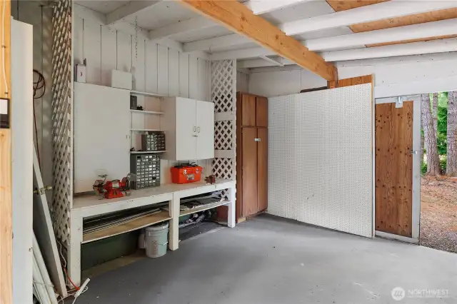 Workshop in the garage.  Yes it's a one car garage, but it has a whole shop area attached.  Great for work and projects.