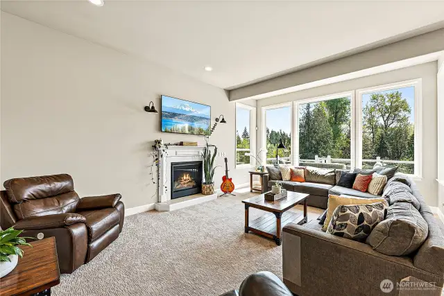 Spacious 2nd living room has 2nd fireplace