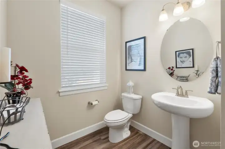 Guest bath on the main floor.