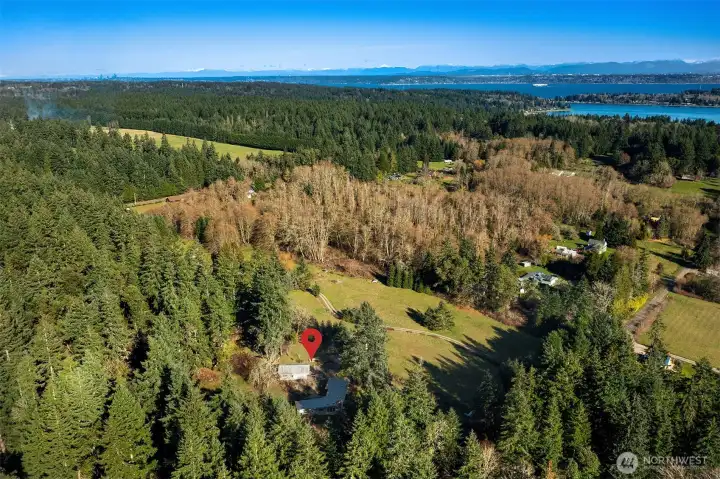 Cascade Mountains are about 2 hours away!