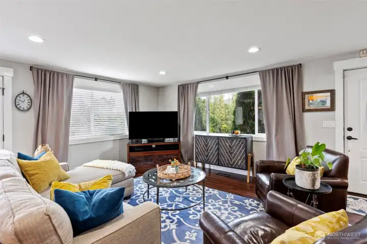 Multiple seating areas for formal, informal and dining. Multiple seating areas for formal, informal and dining.