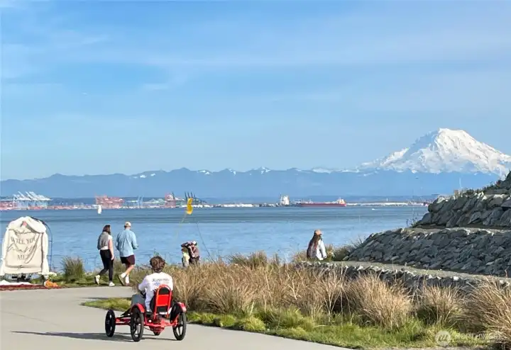 Point Ruston views and pathways Point Ruston views and pathways