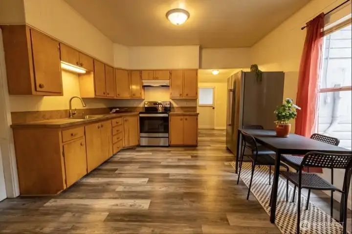 Open & Inviting Kitchen