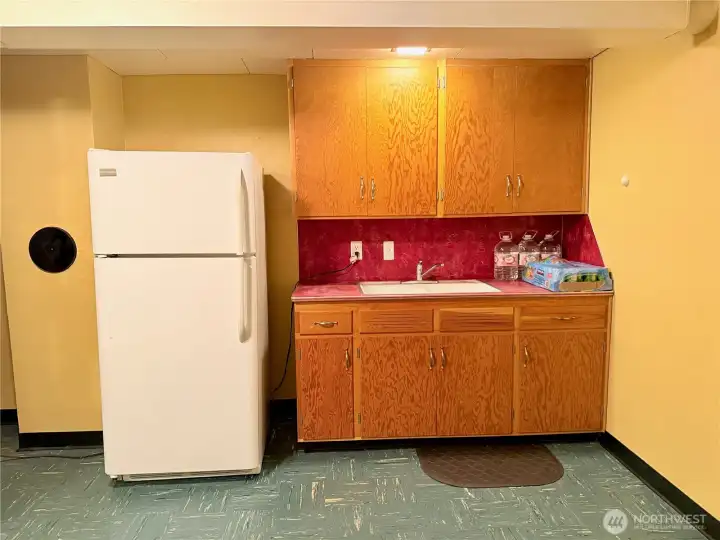 Basement kitchenette or prep area