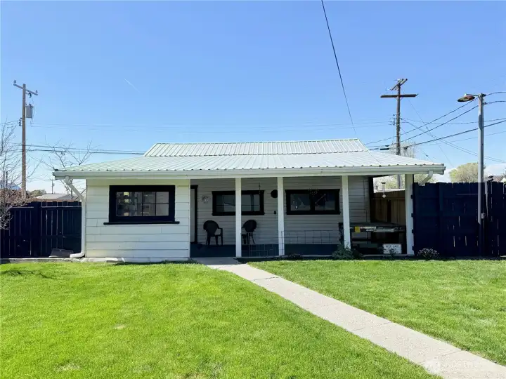 Covered patio area perfect for outdoor enjoyment