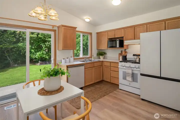 Kitchen With Eating Space.