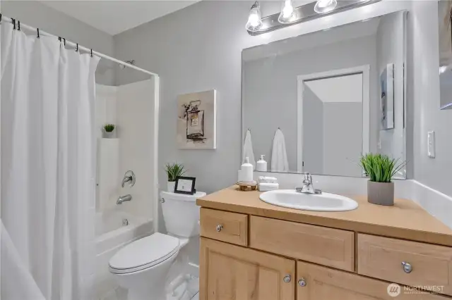 2nd BR full bathroom!