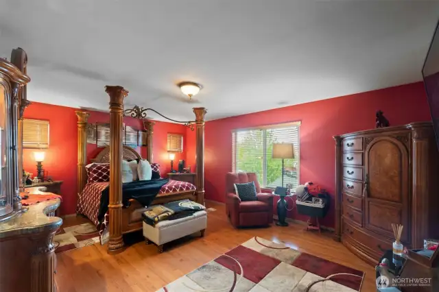 A spacious hideaway, the primary suite provides a luxurious retreat designed for rest and relaxation.
