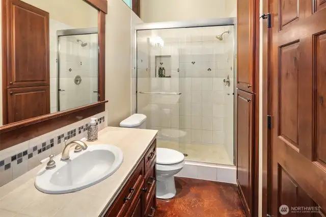 Bathroom by the work out room/4th bedroom on the main.