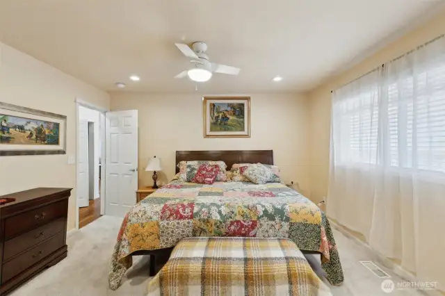 Master Bedroom Picture #3