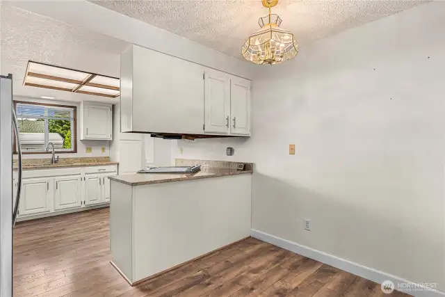 Eating area off kitchen