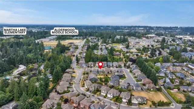 Easy access to nearby schools.