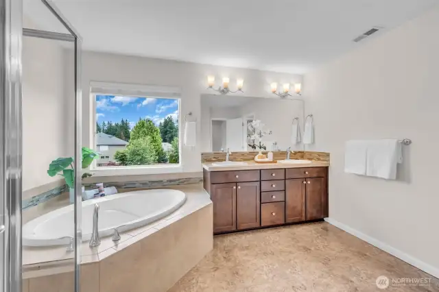 Luxe 5 piece en suite