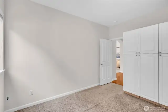 Bonus room on main offers lots of options: office, guest room--your choice!