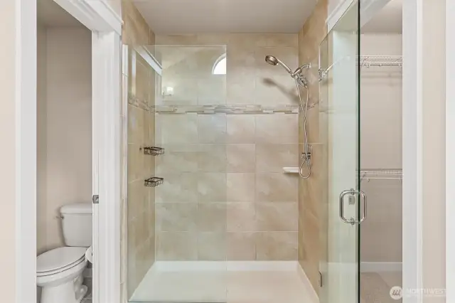 Primary shower