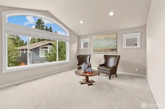 Upstairs bonus room