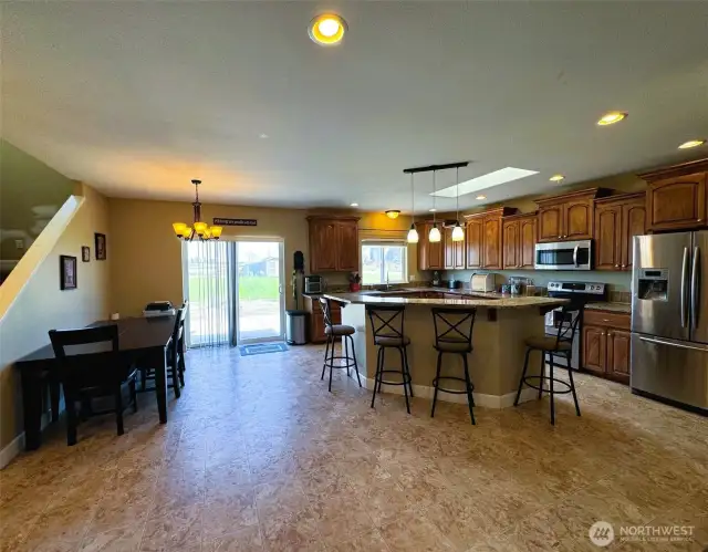 Open Kitchen & Dining Area