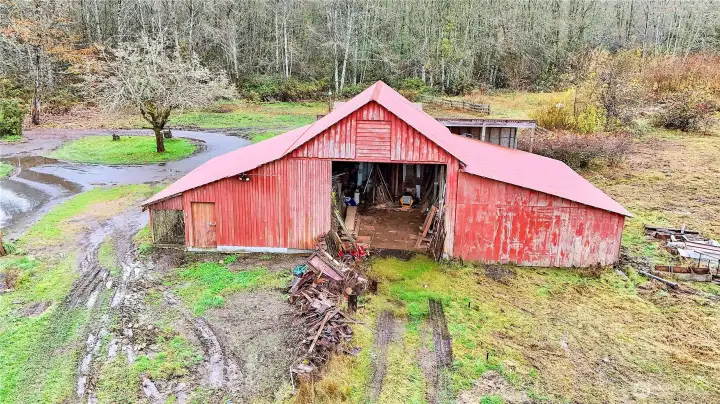 With some TLC this barn can come back to life