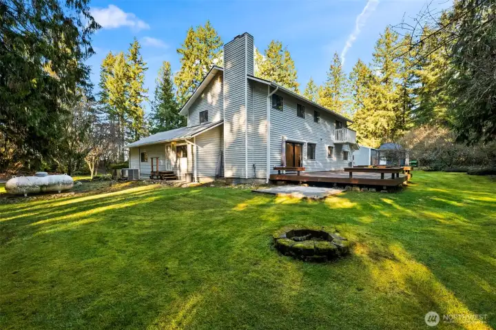 Beautiful back yard with fruit trees and privacy!