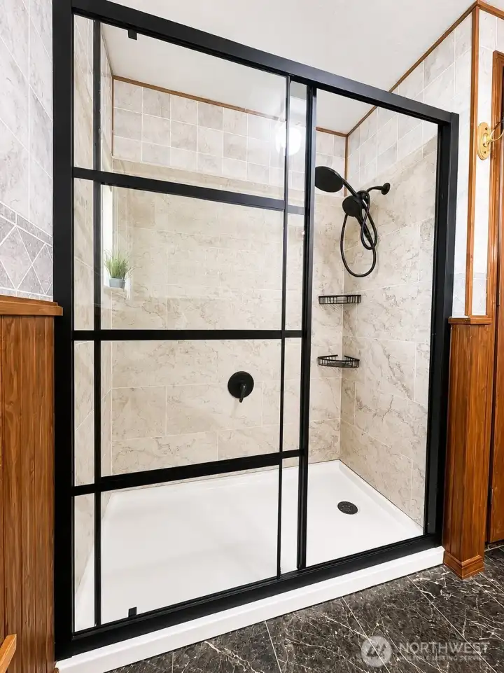 Main bathroom NEW walk in  shower