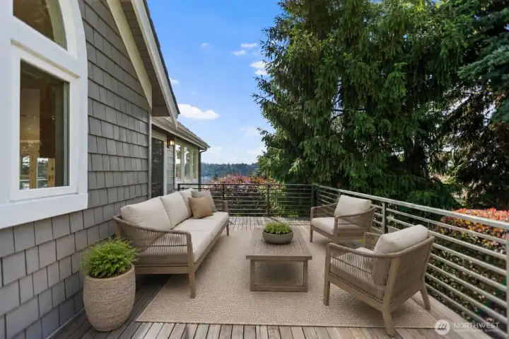Deck off of kitchen w/ Lake Sammamish views