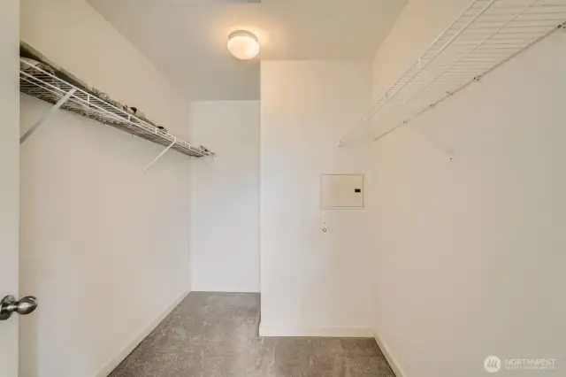 Walk in closet
