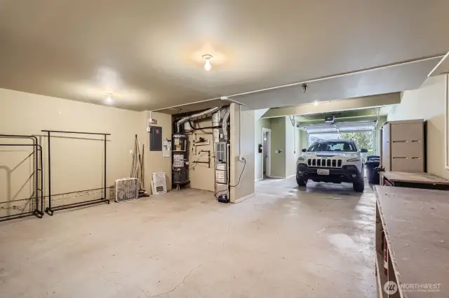 Large oversized garage