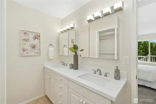 Another view of the Primary bath!