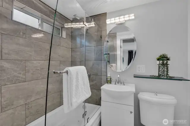 Newly updated primary bathroom.