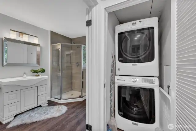 New bathroom and washer/dryer.