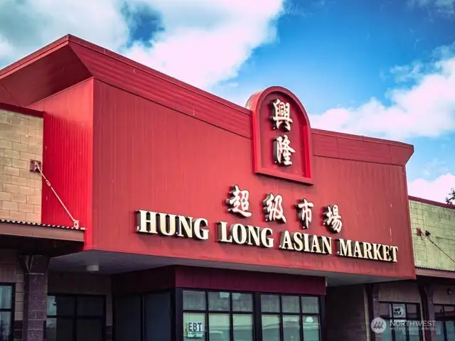 Hung Long Market