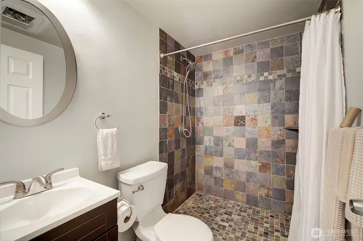 Main level 3/4 bath, fantastic for those who don't wish to do stairs