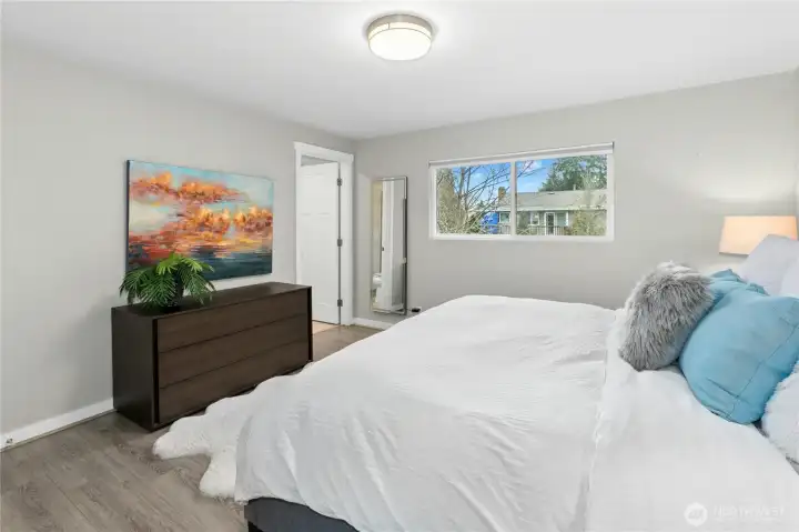 Private primary retreat with updated en-suite bath.
