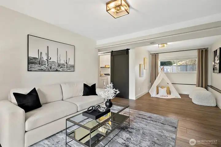 Multi purpose downstairs bonus space.