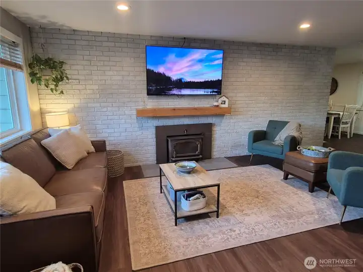 Relaxing Family Room