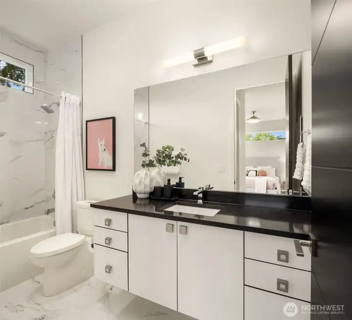 Ensuite bathroom off upper bedroom