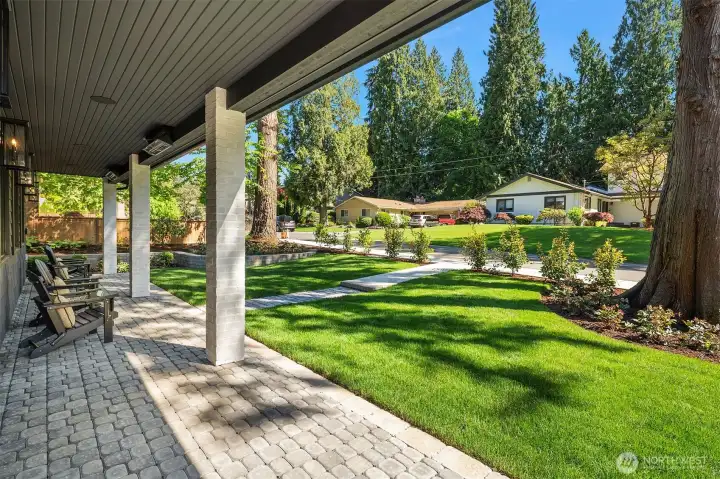 Large front yard!