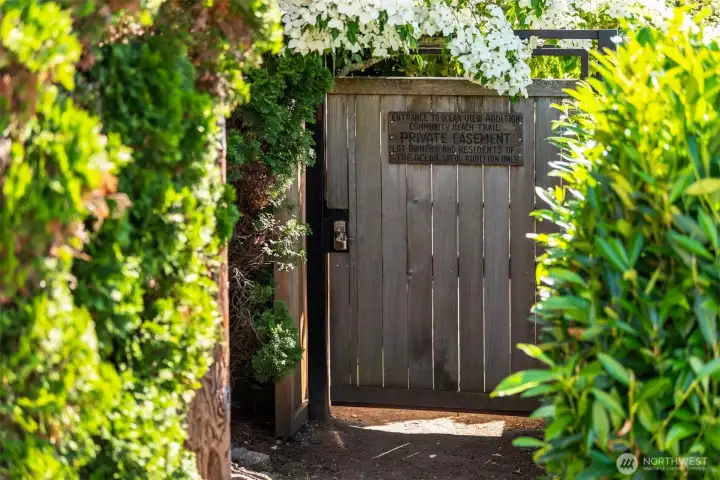 Part of the Ocean View Community Beach, the gate to the private waterfront is just across the street. Go for a paddle board or kayak whenever the feeling hits you.
