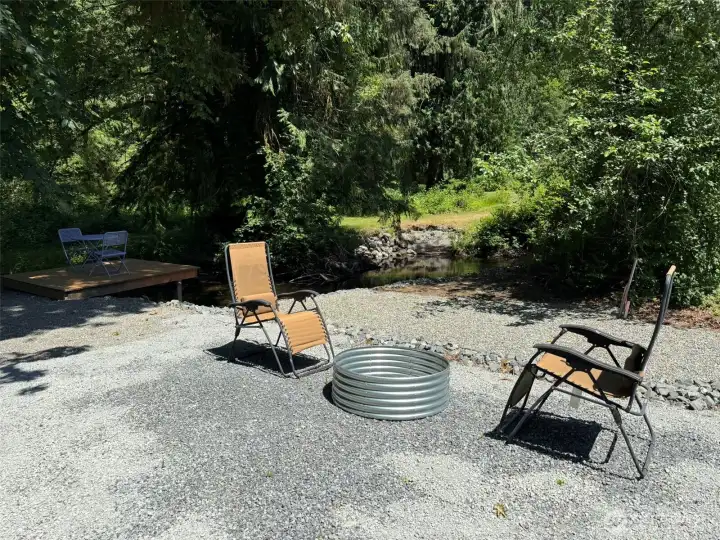 Fire pit