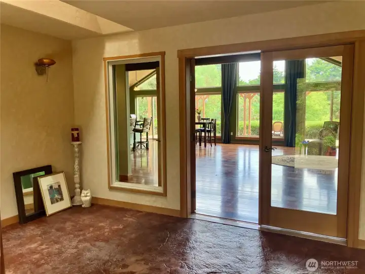 Large Foyer Large Foyer