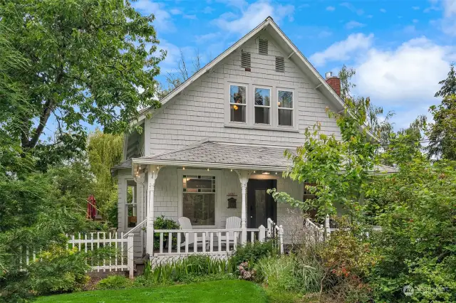 Charming 1906 Farmhouse