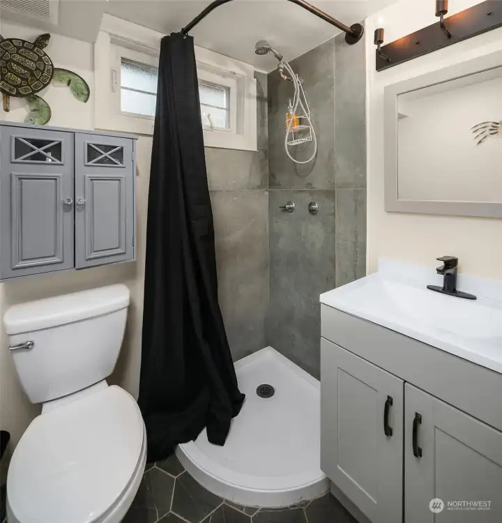 Cottonwood Bath