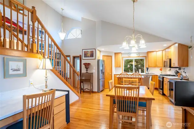 Rich Hardwoods, Open Flow and Bright~