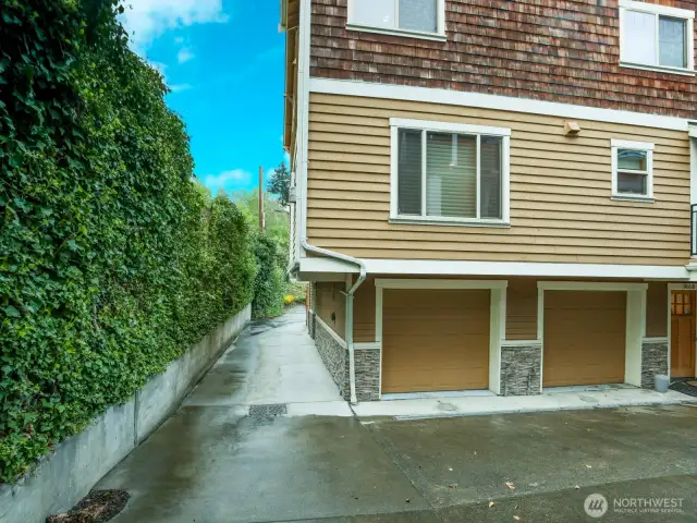 One car garage