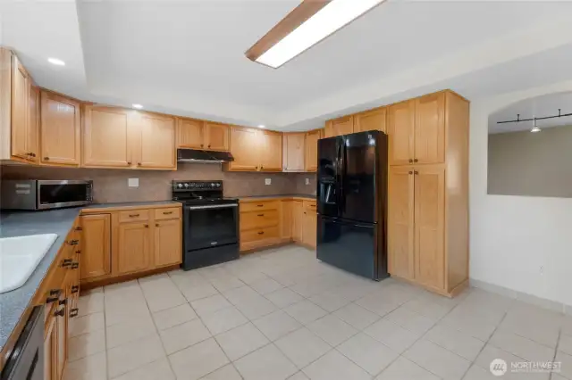 Lower kitchen