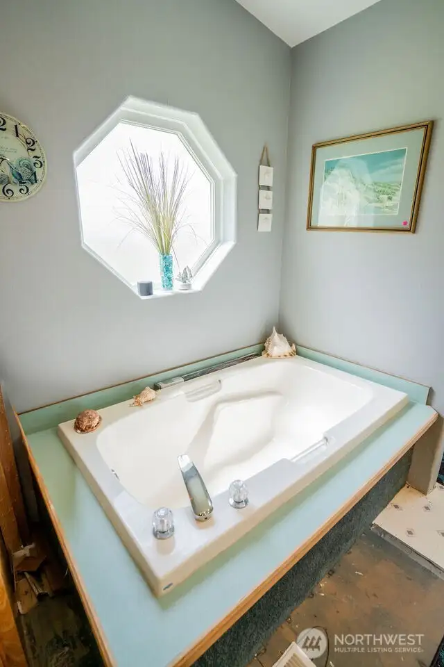 large soaker tub