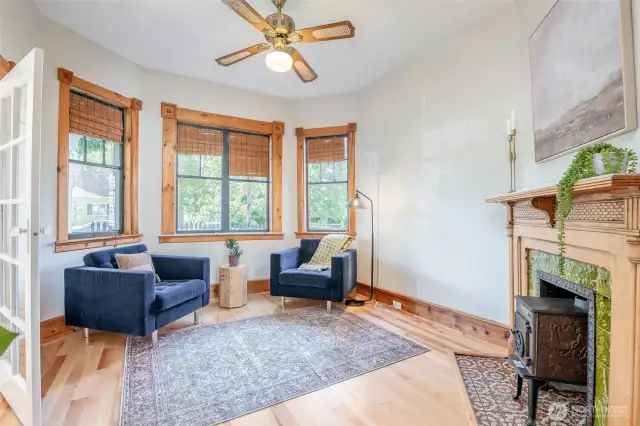Such a nice space to entertain in and sip on your morning coffee.