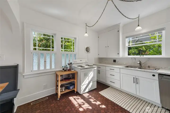 Unit B updated kitchen, staying true to 1920s style.