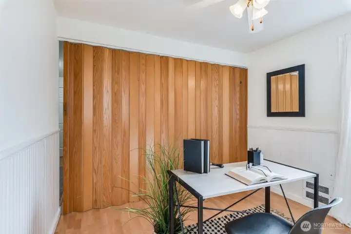 Close it for a private experience. Use it as an office, guest room, or third room.